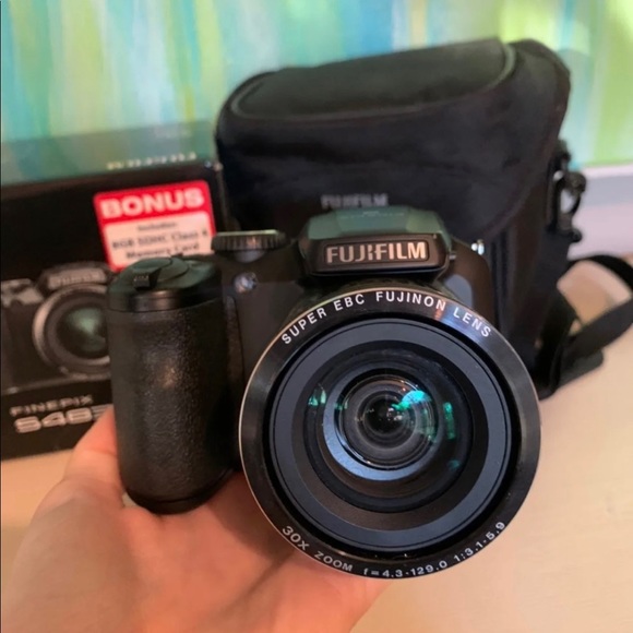 Camera - Picture 3 of 3